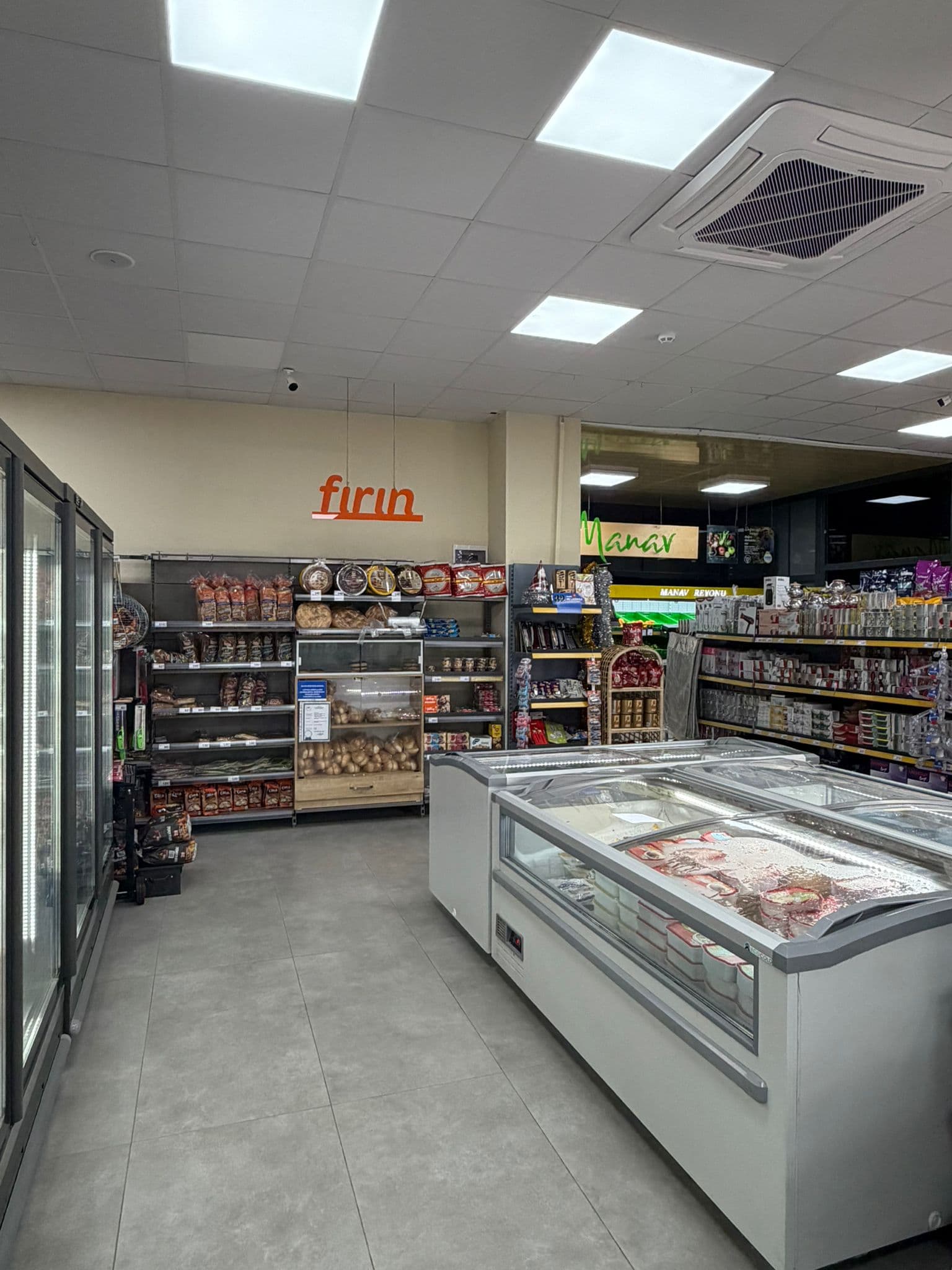 Fırın, manav ve dondurulmuş reyonlar — Markam Alışveriş · Yeşiltepe CarrefourSA
